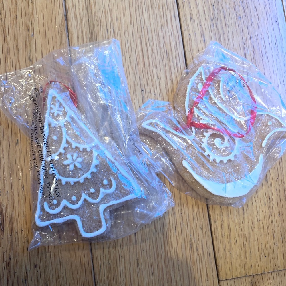 Set of 2 gingerbread cookie ornaments. New
